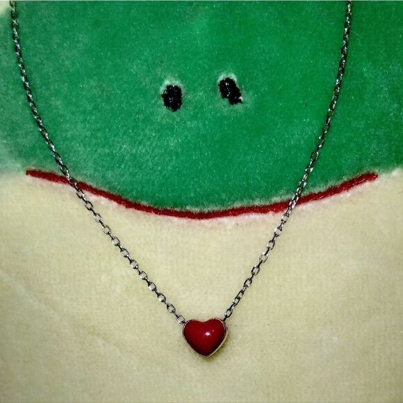 Tiny heart slider on delicate silver link chain 16" New/  Frog Not Include🐸 - Picture 2 of 7